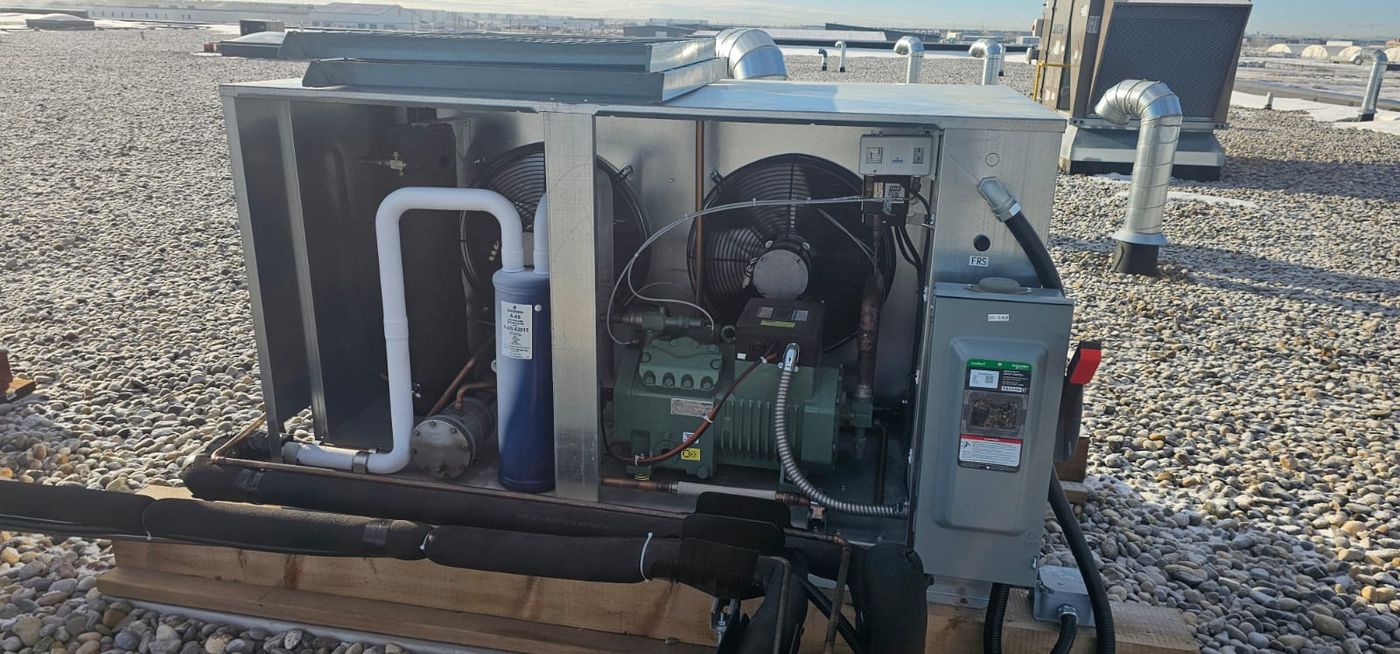 Walk-in cooler evaporator